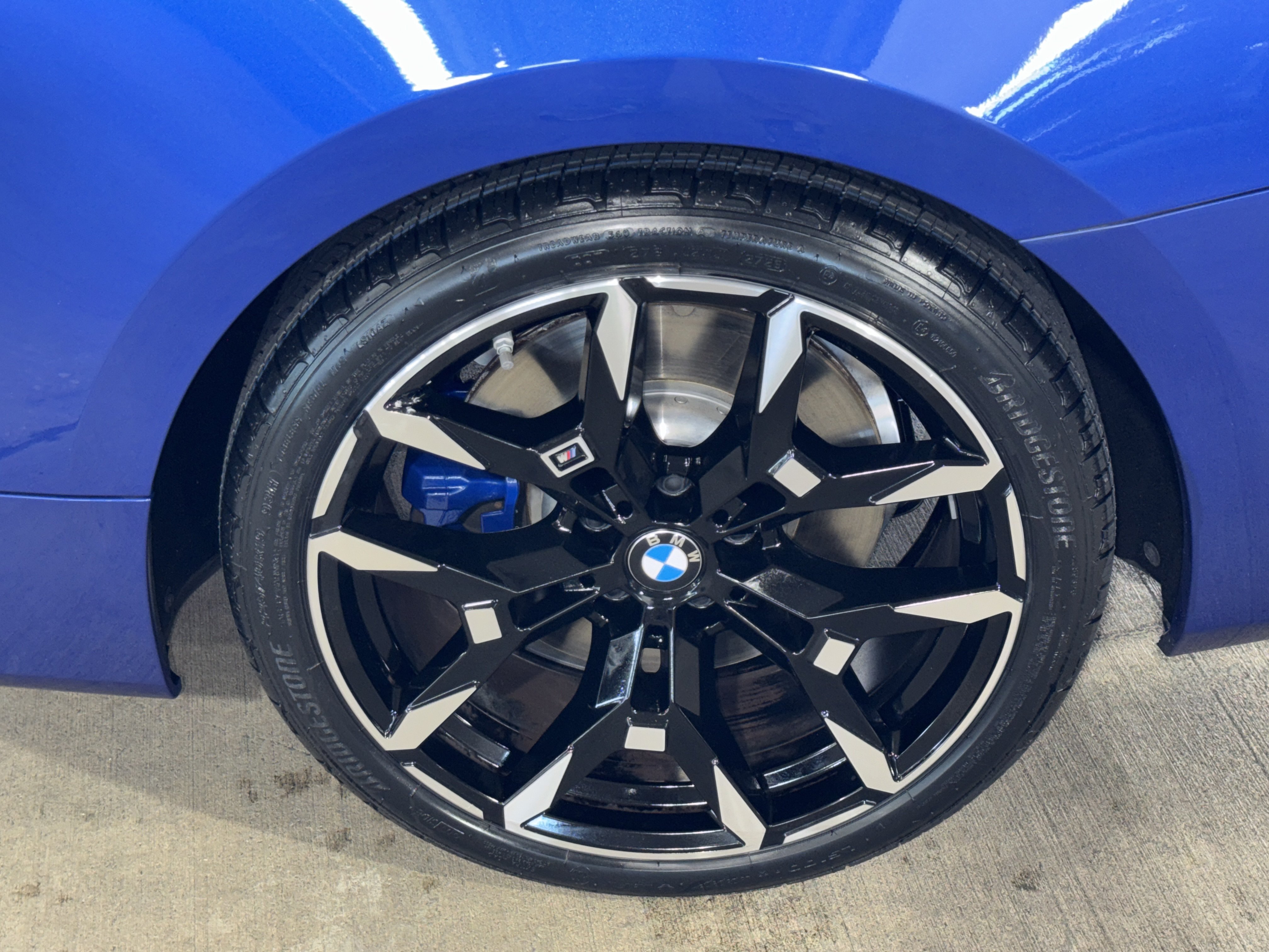 Used 2025 BMW M440i Coupe RWD image 27