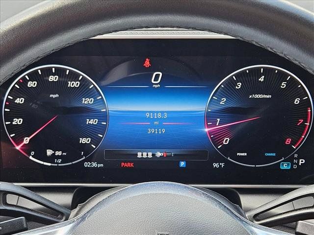 Used 2023 Mercedes-Benz GLC 300 image 11