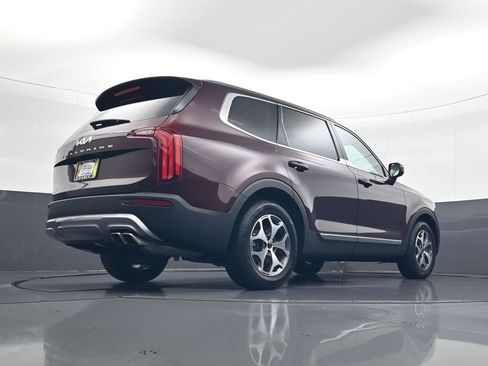 Used 2022 Kia Telluride EX FWD image 26