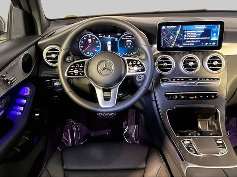 Used 2022 Mercedes-Benz GLC 300 4MATIC image 6