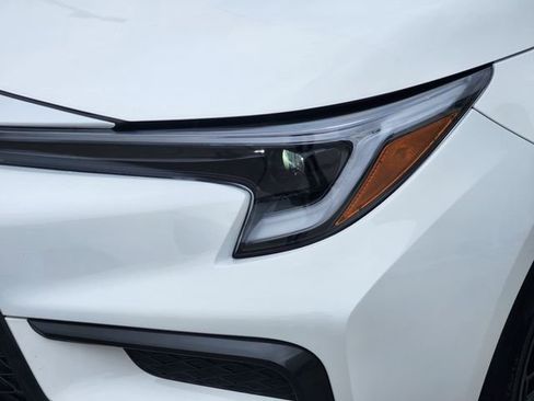 Certified 2026 Toyota Corolla SE FWD image 9