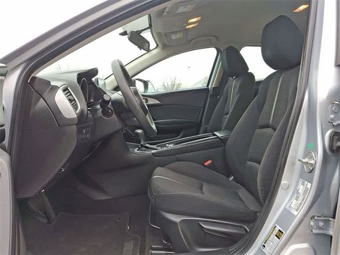 Used 2017 MAZDA MAZDA3 Sport w/ Preferred Equipment Package image 11