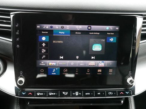 Certified 2024 Jeep Wagoneer Series II w/ Convenience Group I image 22