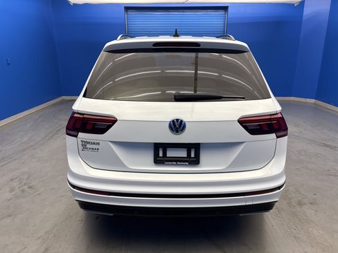 Used 2020 Volkswagen Tiguan SE R-Line FWD image 6