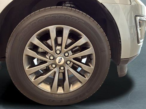 Used 2021 Ford Expedition Max Limited RWD image 41