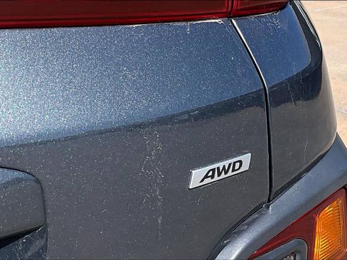 Used 2020 Hyundai Kona SE AWD/4WD image 10
