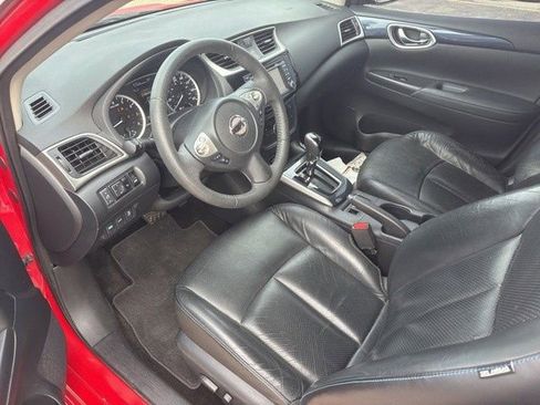 Used 2018 Nissan Sentra SR w/ Premium Package (P02) image 12