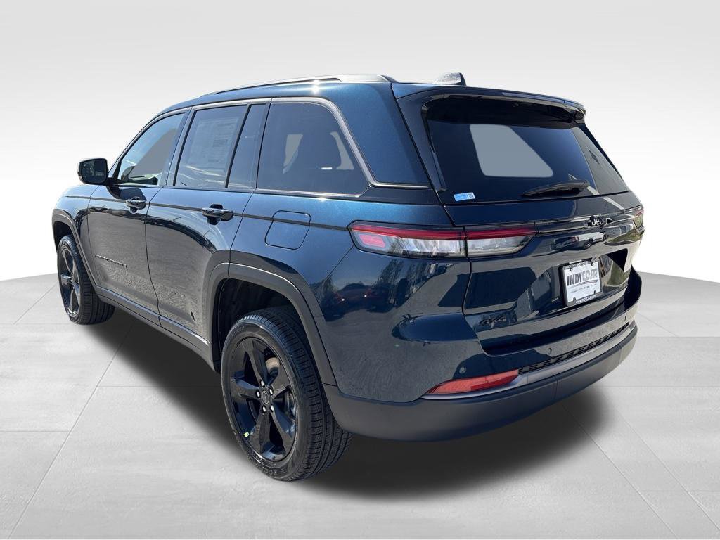 New 2027 Jeep Grand Cherokee Limited AWD/4WD image 6