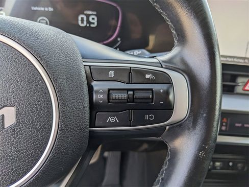 Certified 2023 Kia Sportage EX image 31