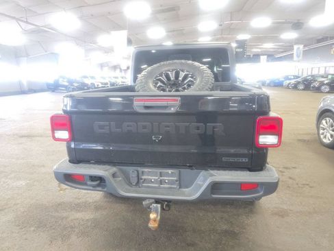 Used 2020 Jeep Gladiator Sport w/ Quick Order Package 24S AWD/4WD image 3