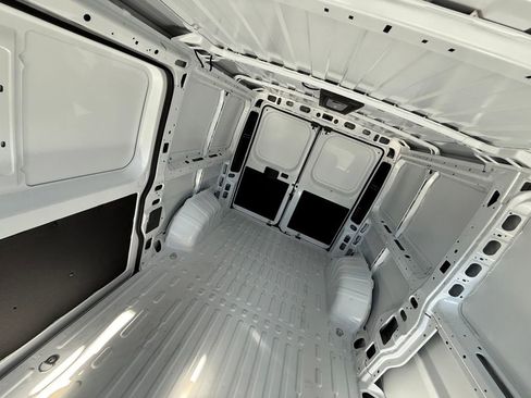 New 2026 RAM ProMaster 1500 w/ Convenience Group FWD image 25