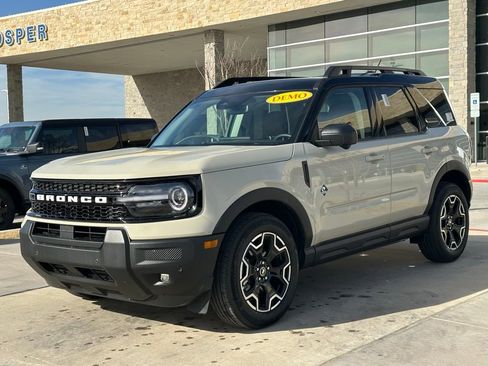 New 2025 Ford Bronco Sport Outer Banks w/ Outer Banks Tech Package+ image 32