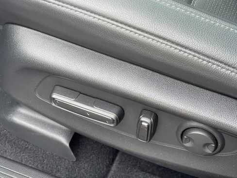 Certified 2024 Honda CR-V EX-L image 7