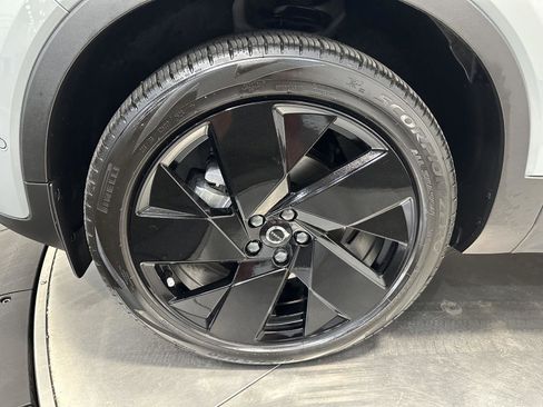 Used 2026 Volvo XC40 B5 Ultra w/ Protection Package Premier AWD/4WD image 9