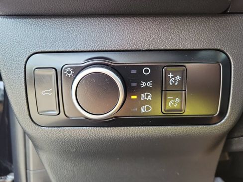 Used 2023 Ford Escape Active w/ Tech Pack #2 AWD/4WD image 22