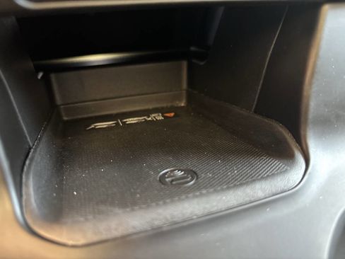 Used 2022 Chevrolet Silverado 1500 LTZ w/ Technology Package image 28