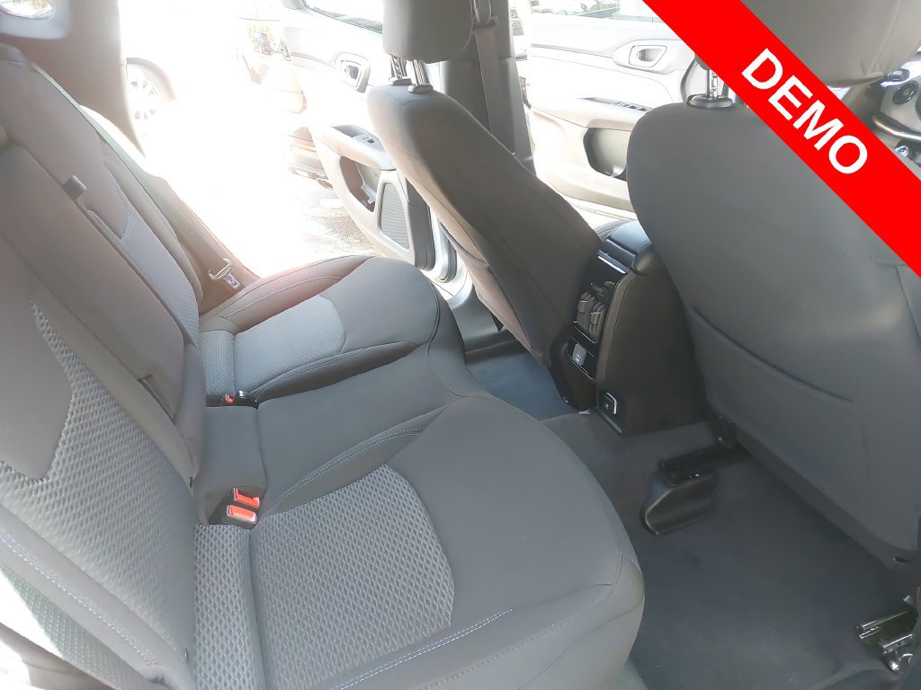 New 2025 Jeep Compass Sport AWD/4WD image 11