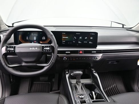 Certified 2026 Kia Sorento S AWD/4WD image 33