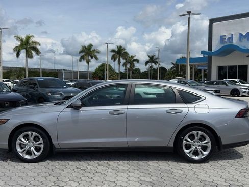 Certified 2023 Honda Accord LX image 4