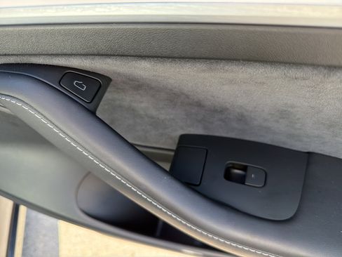 Used 2023 Tesla Model 3 Standard Range RWD image 54