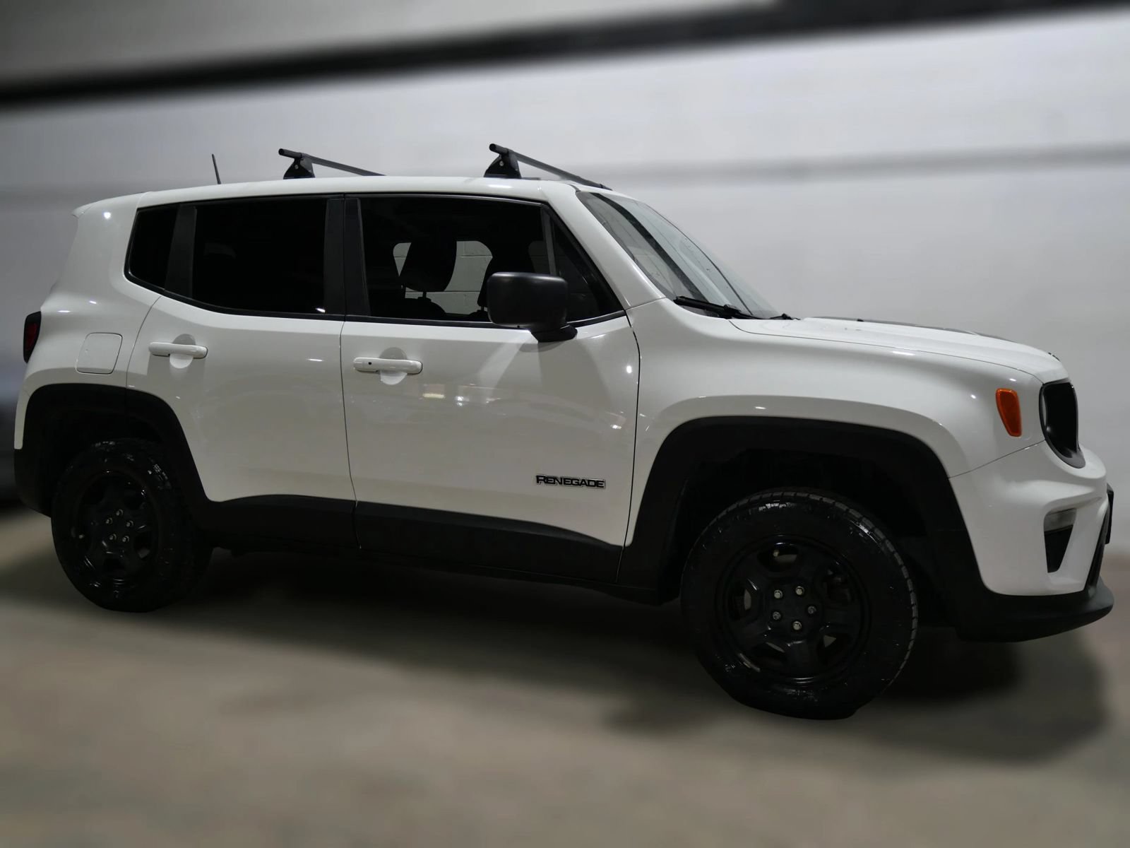 Used 2019 Jeep Renegade Sport AWD/4WD image 3