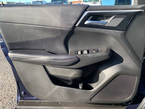 Used 2024 Mitsubishi Outlander SE image 32