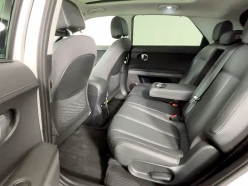 Used 2024 Hyundai Ioniq 5 Limited AWD/4WD image 14