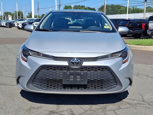 Used 2021 Toyota Corolla LE w/ Carpet Mat Package (TMS) FWD image 30
