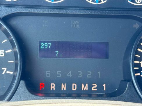 Used 2014 Ford F150 STX w/ Equipment Group 201A Mid AWD/4WD image 30