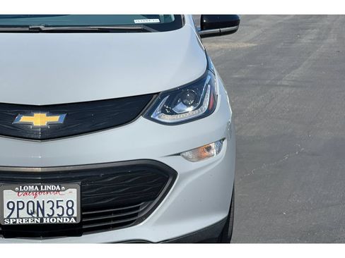 Used 2021 Chevrolet Bolt LT FWD image 19