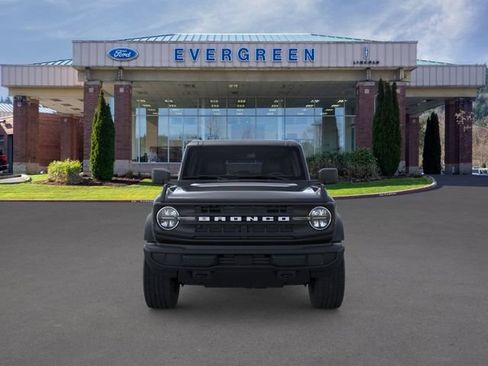 New 2025 Ford Bronco 4-Door AWD/4WD image 6