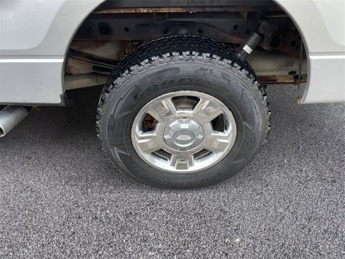 Used 2013 Ford F150 XLT image 12