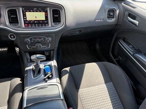 Used 2021 Dodge Charger Scat Pack w/ Driver Convenience Group RWD image 18