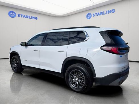 Used 2025 GMC Acadia Elevation FWD image 5