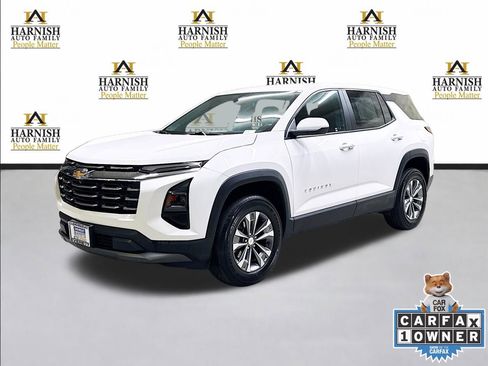 Used 2025 Chevrolet Equinox LT FWD image 1