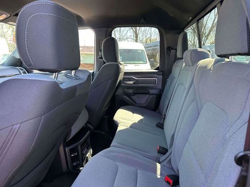 Used 2022 RAM 1500 Big Horn AWD/4WD image 10