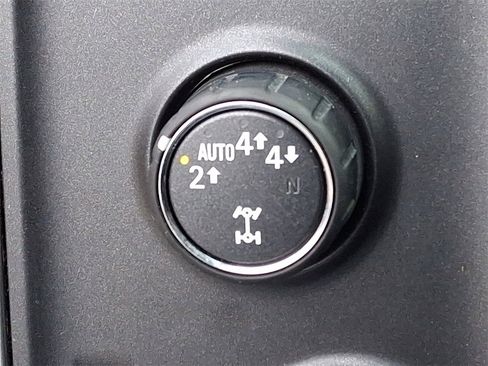 Used 2019 Chevrolet Silverado 1500 LT w/ All Star Edition image 24