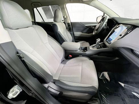 Used 2023 Subaru Outback Premium image 28