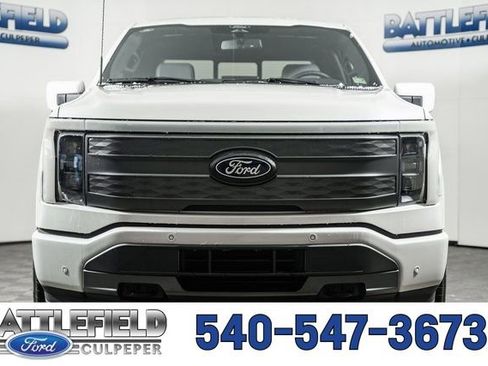 New 2025 Ford F150 Lightning Lariat w/ Max Trailer Tow Package image 2