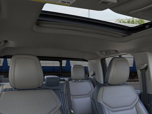 New 2026 Ford Maverick Lariat AWD/4WD image 12