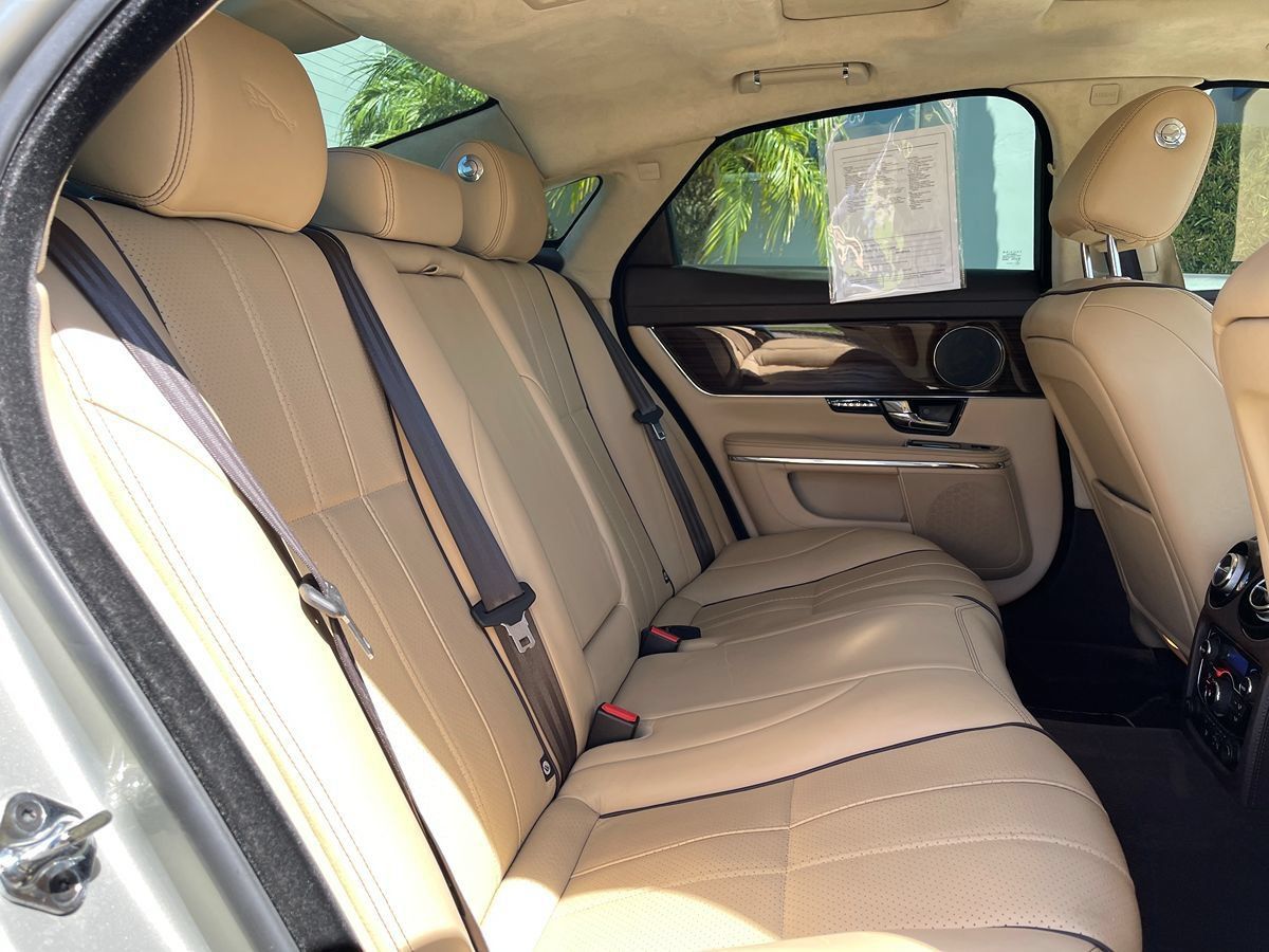 Used 2012 Jaguar XJ RWD image 25
