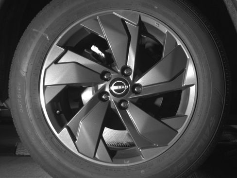 Used 2025 Nissan Rogue SV FWD image 15