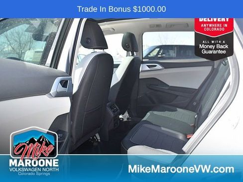 New 2025 Volkswagen Taos SE image 8