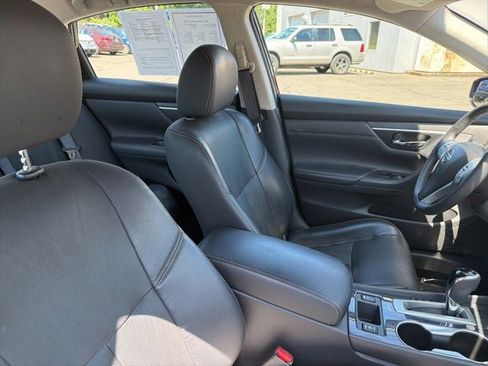 Used 2016 Nissan Altima 2.5 SL FWD image 20