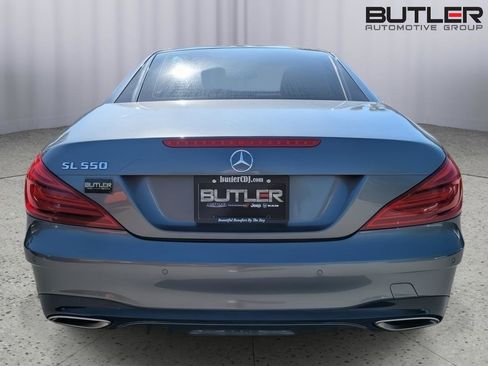 Used 2018 Mercedes-Benz SL 550 image 7