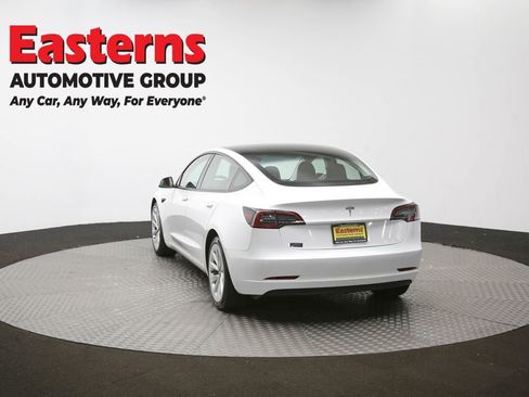 Used 2023 Tesla Model 3 Standard Range image 33