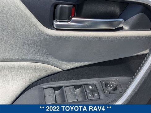 Used 2022 Toyota RAV4 XLE Premium w/ Carpet Mat Package (TMS) AWD/4WD image 11