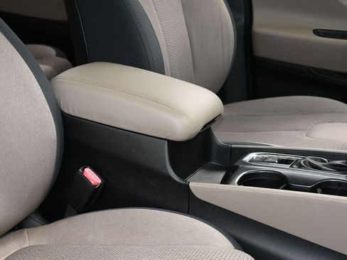 Used 2019 Hyundai Santa Fe SE image 39