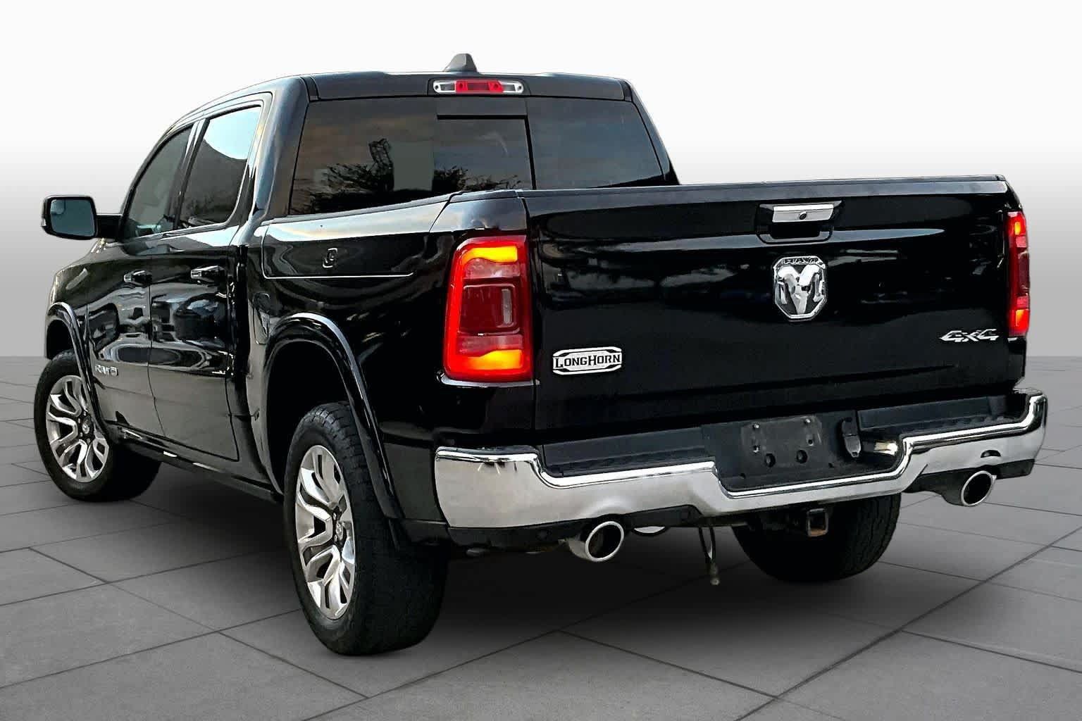 Used 2019 RAM 1500 Limited AWD/4WD image 12