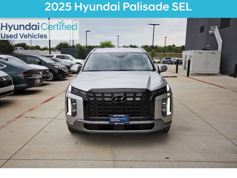 Certified 2025 Hyundai Palisade SEL AWD/4WD image 3